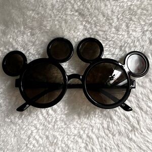 Tokyo Disney Resort Mickey Icon Sunglasses